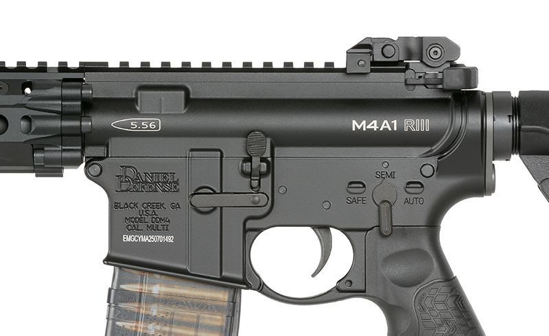 Газовая реплика винтовки Daniel Defense DDM4 MK18 RIII 12.5" Lightning Series - Черная (Black) [EMG] FB4215_tw фото