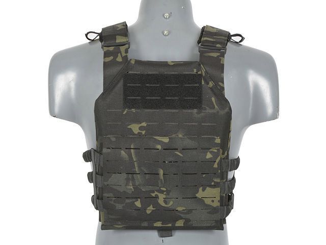 Штурмовая плитоноска Laser-Cut "Buckle Up" с подсумоком под магазины AR15/AK - Черный Мультикам / MB [8Fields] M51611072-MB_tw фото