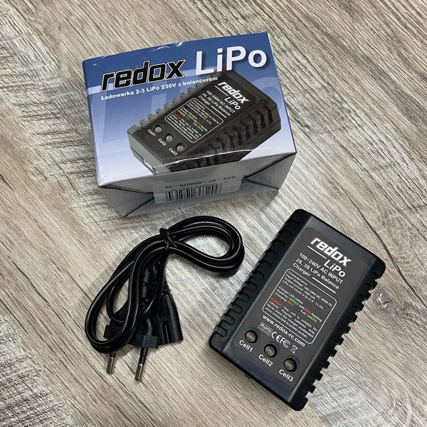 Мікропроцесорна зарядка для АКБ LiPo REDOX 230 V з балансиром [Redox] RDX-07-004025 фото