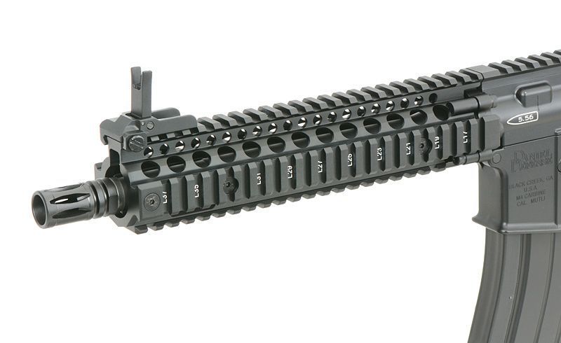 Газовая винтовка с имитацией отдачи (GBBR) Daniel Defense MK18 &ndash; Черная (Black) [EMG] MC6593M_tw фото