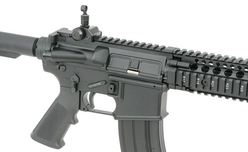 Газовая винтовка с имитацией отдачи (GBBR) Daniel Defense MK18 &ndash; Черная (Black) [EMG] MC6593M_tw фото
