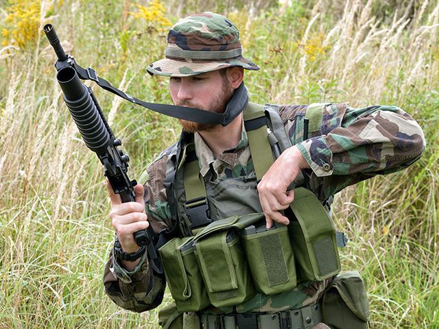Нагрудник (Chest Rig) Navy Seal с подсумоками M16/AK47/M14 - Оливковый [8FIELDS CLASSIC] M51611066-OD_tw фото