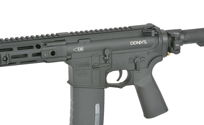 Реплика штурмовой винтовки Daniel Defense DDM4 V7 [EMG] DD V7P_tw фото